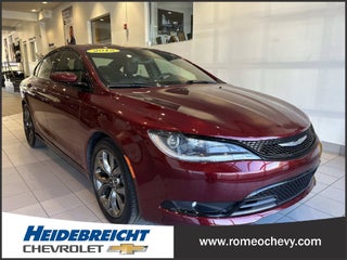 2015 Chrysler 200 S
