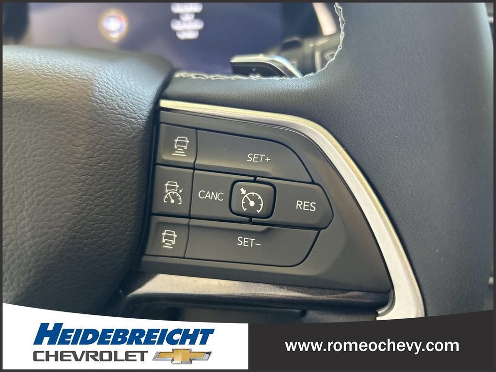2022 Jeep Grand Cherokee L Laredo 4x4