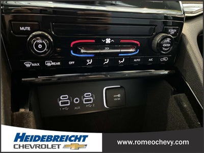 2022 Jeep Grand Cherokee L Laredo 4x4