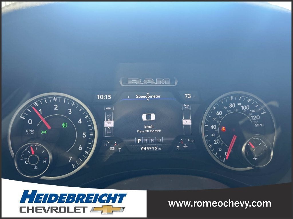 2021 RAM 1500 Laramie Crew Cab 4x4 5'7" Box