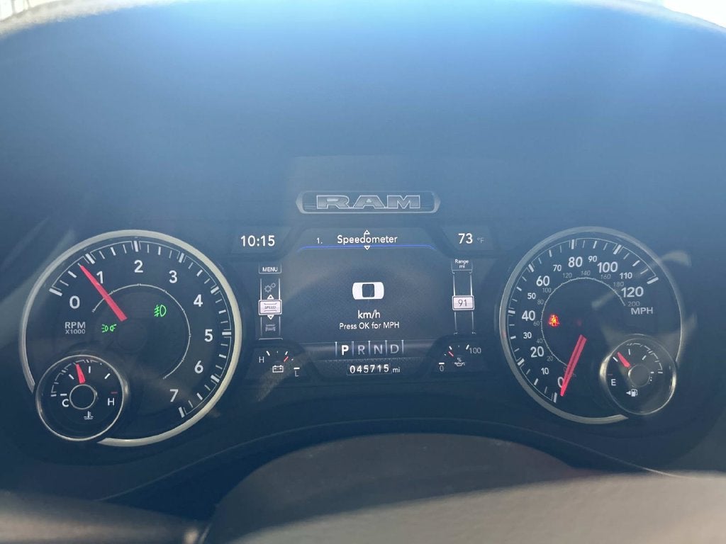 2021 RAM 1500 Laramie Crew Cab 4x4 5'7" Box