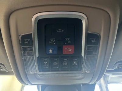 2021 RAM 1500 Laramie Crew Cab 4x4 5'7" Box