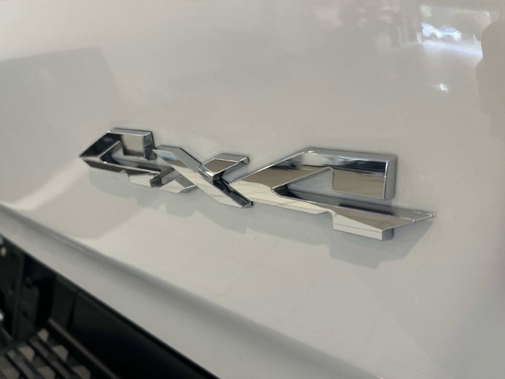 2021 RAM 1500 Laramie Crew Cab 4x4 5'7" Box