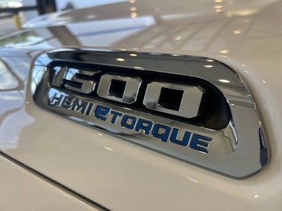 2021 RAM 1500 Laramie Crew Cab 4x4 5'7" Box