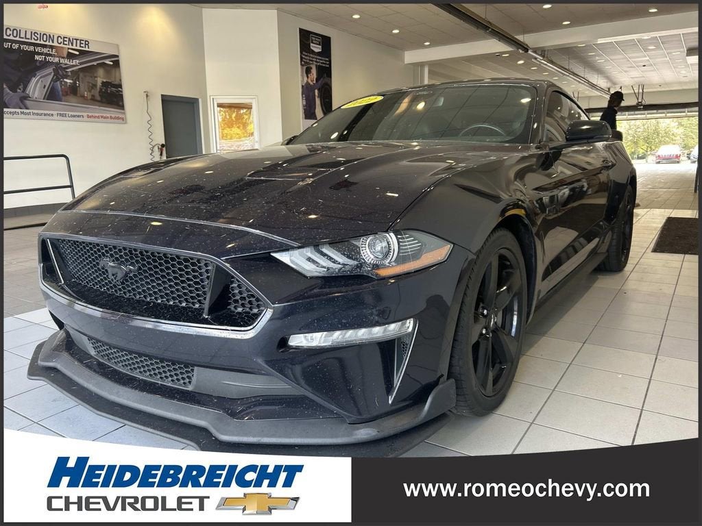 2022 Ford Mustang GT Premium Fastback
