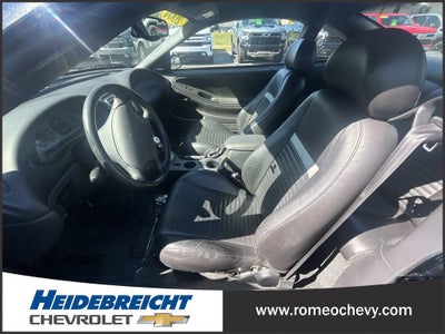 2004 Ford Mustang Premium Mach 1