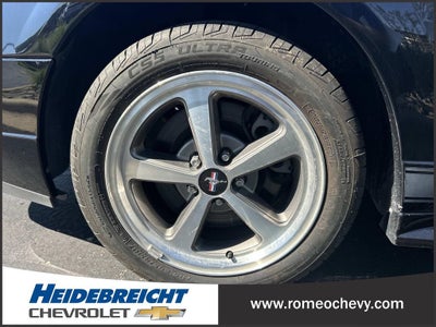 2004 Ford Mustang Premium Mach 1