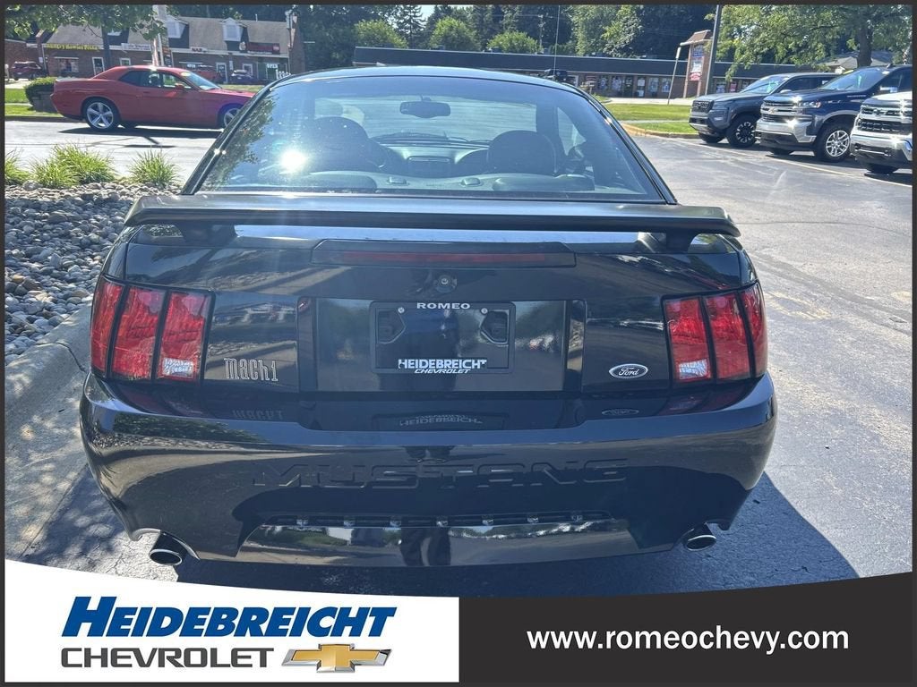 2004 Ford Mustang Premium Mach 1