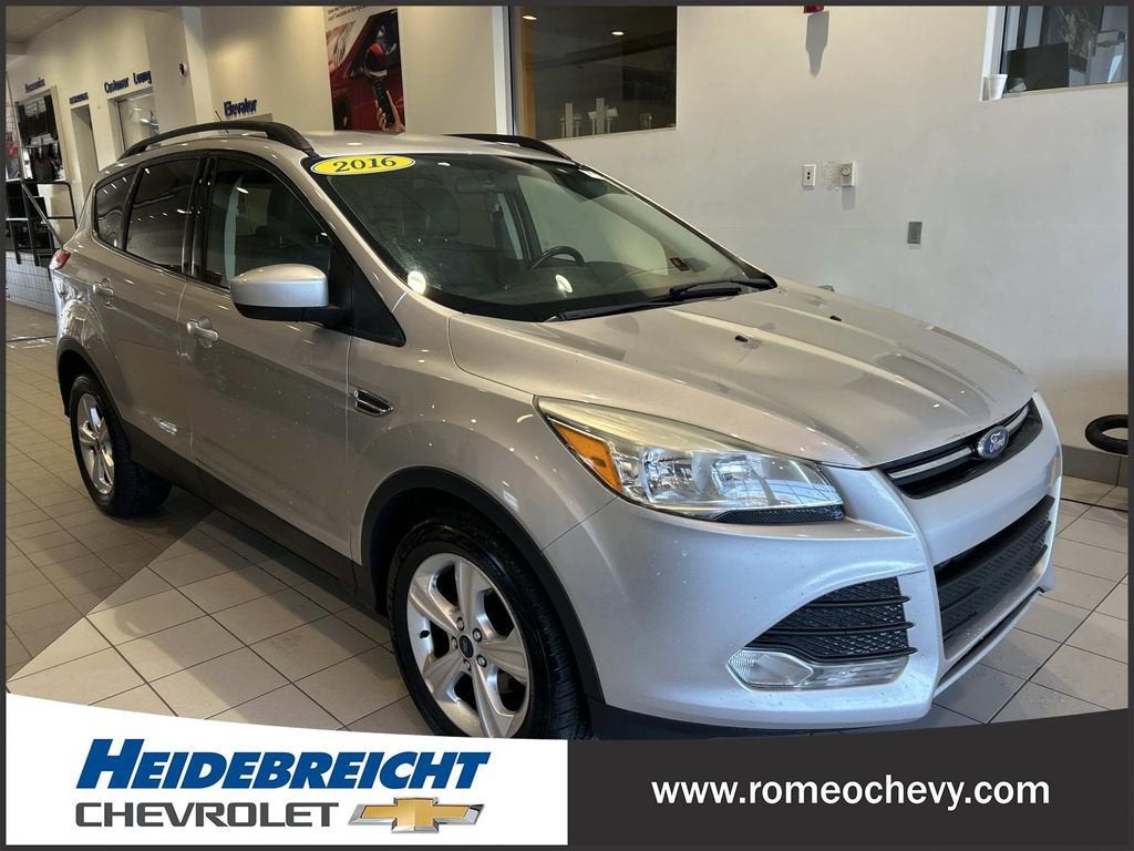 2016 Ford Escape SE