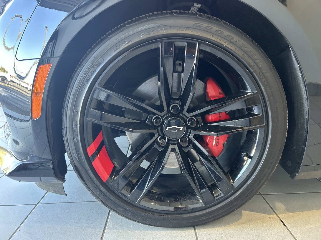 2024 Chevrolet Camaro 2LT