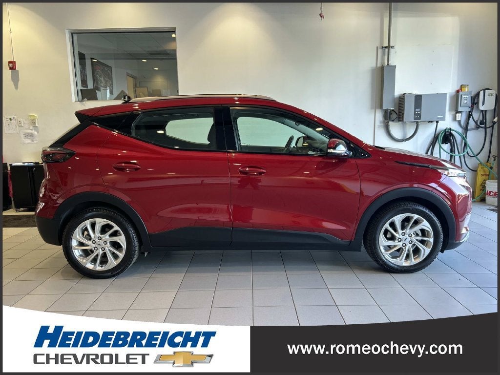 2023 Chevrolet Bolt EUV LT