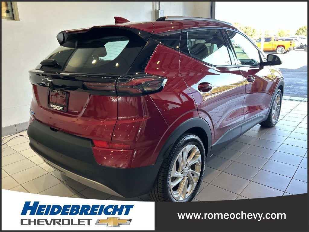 2023 Chevrolet Bolt EUV LT