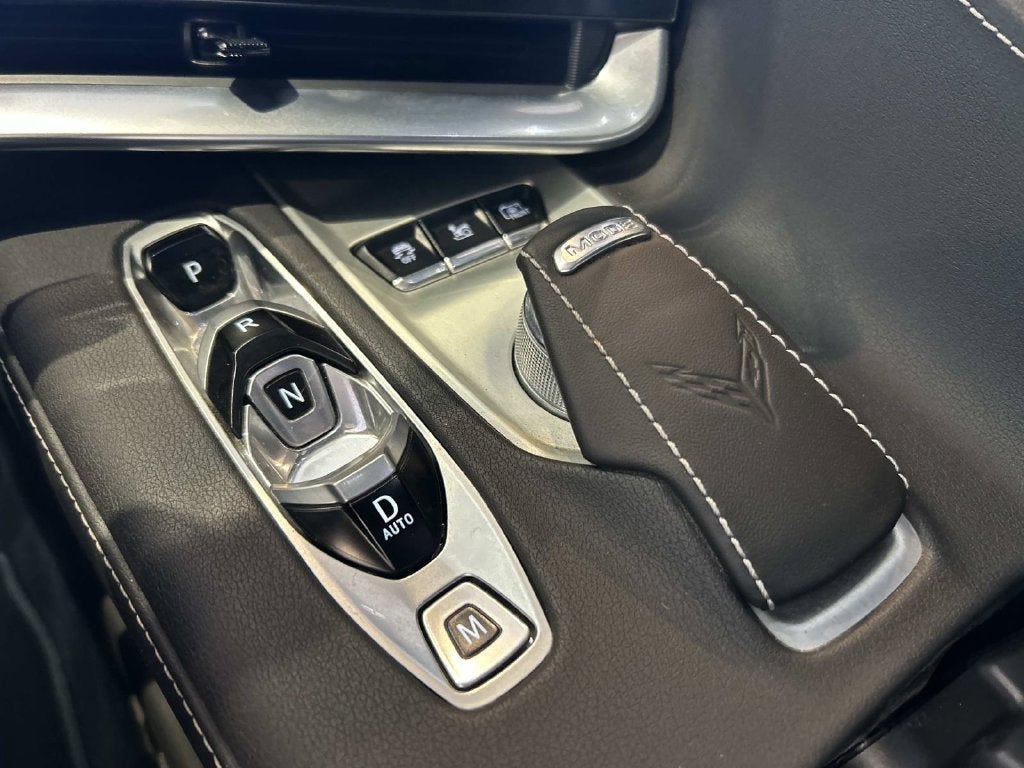 2025 Chevrolet Corvette Stingray 2LT