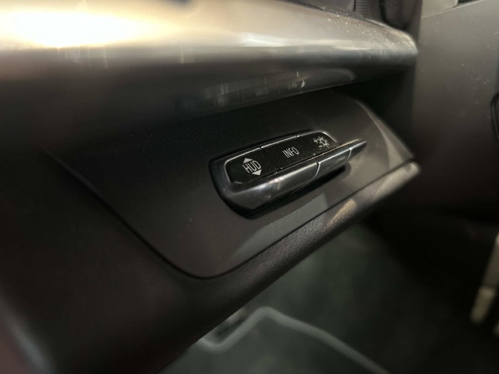 2025 Chevrolet Corvette Stingray 2LT