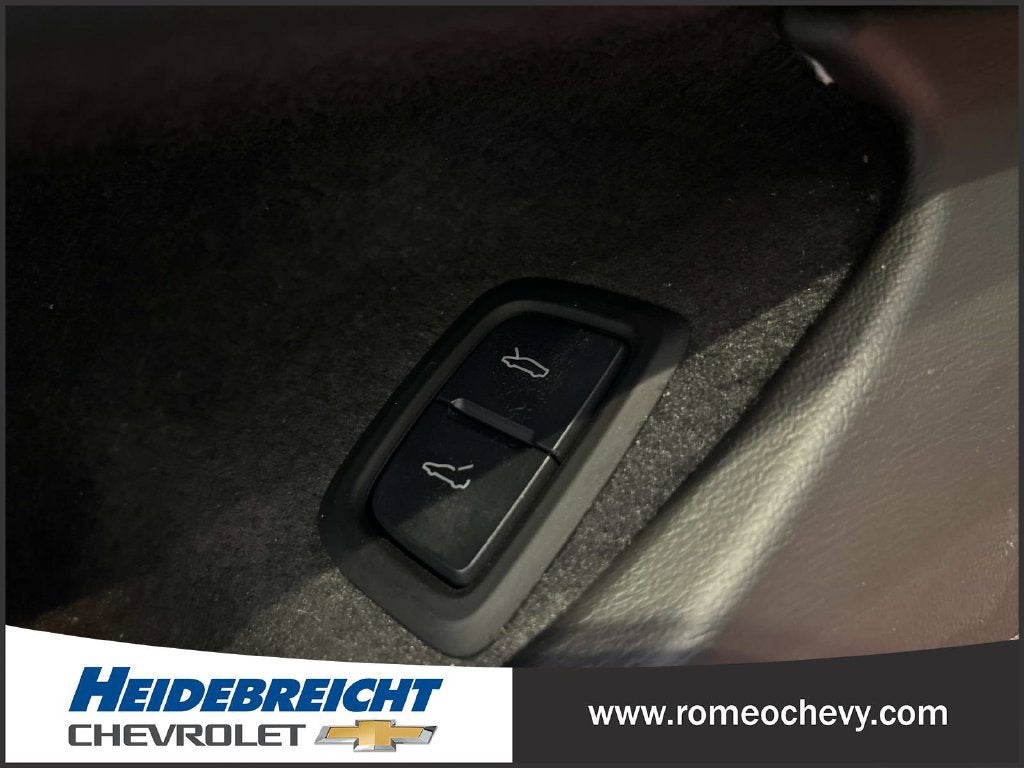 2025 Chevrolet Corvette Stingray 2LT
