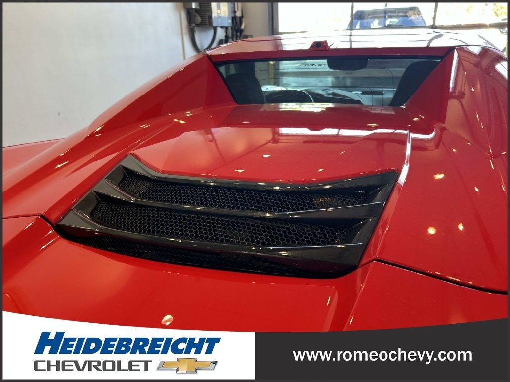 2025 Chevrolet Corvette Stingray 2LT