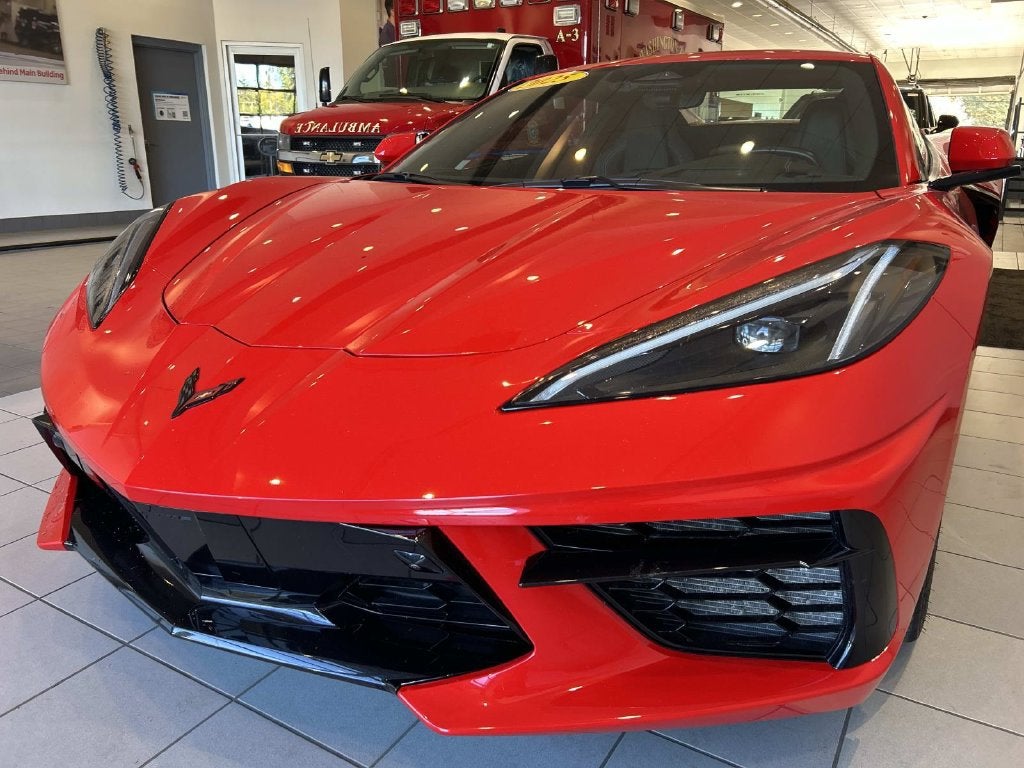 2025 Chevrolet Corvette Stingray 2LT