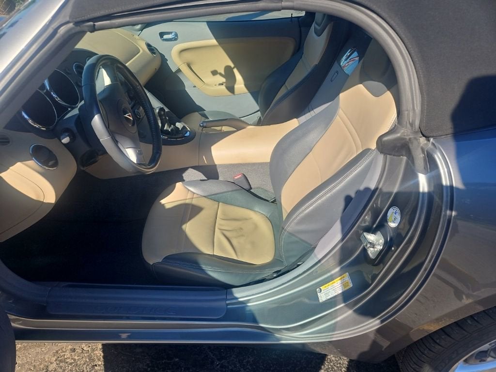 2006 Pontiac Solstice 2dr Convertible