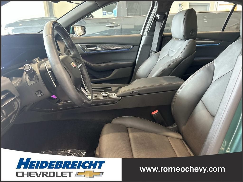 2025 Cadillac CT5 Sport