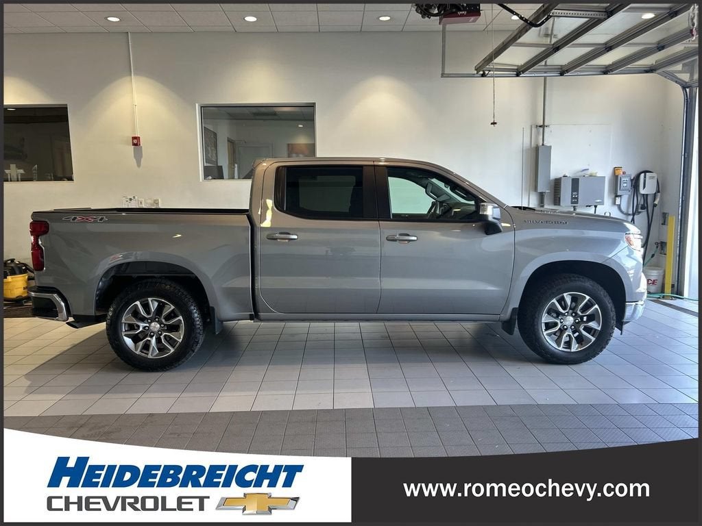 2024 Chevrolet Silverado 1500 LT (2FL)