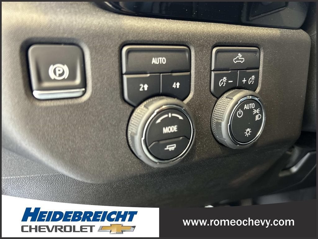 2024 Chevrolet Silverado 1500 LT (2FL)