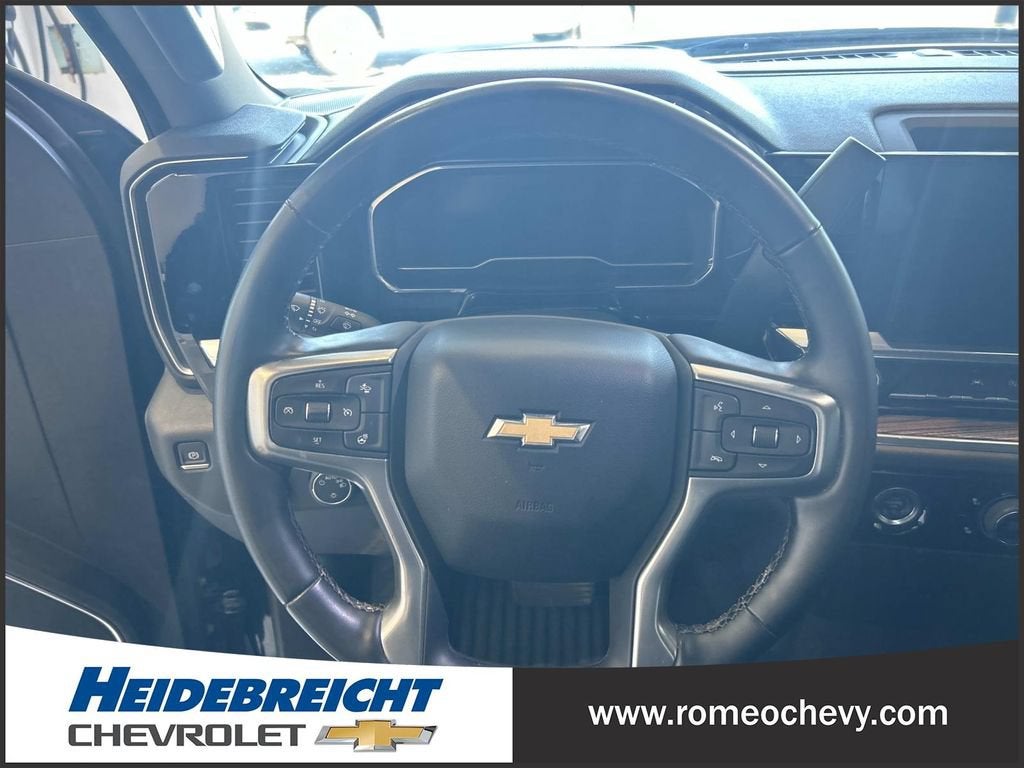 2023 Chevrolet Silverado 1500 LT