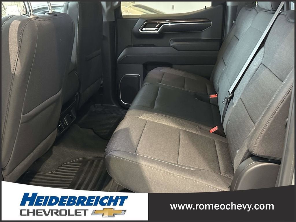 2024 Chevrolet Silverado 1500 LT (2FL)