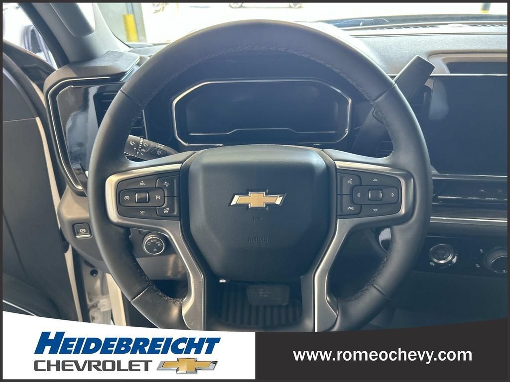 2024 Chevrolet Silverado 1500 LT (2FL)