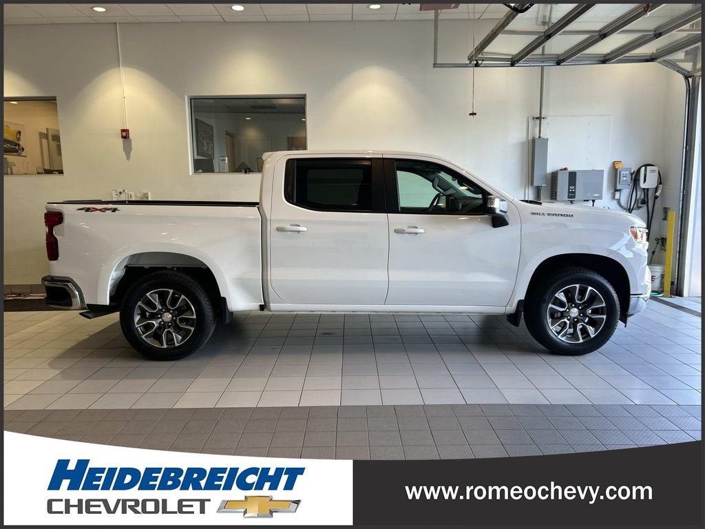 2024 Chevrolet Silverado 1500 LT (2FL)