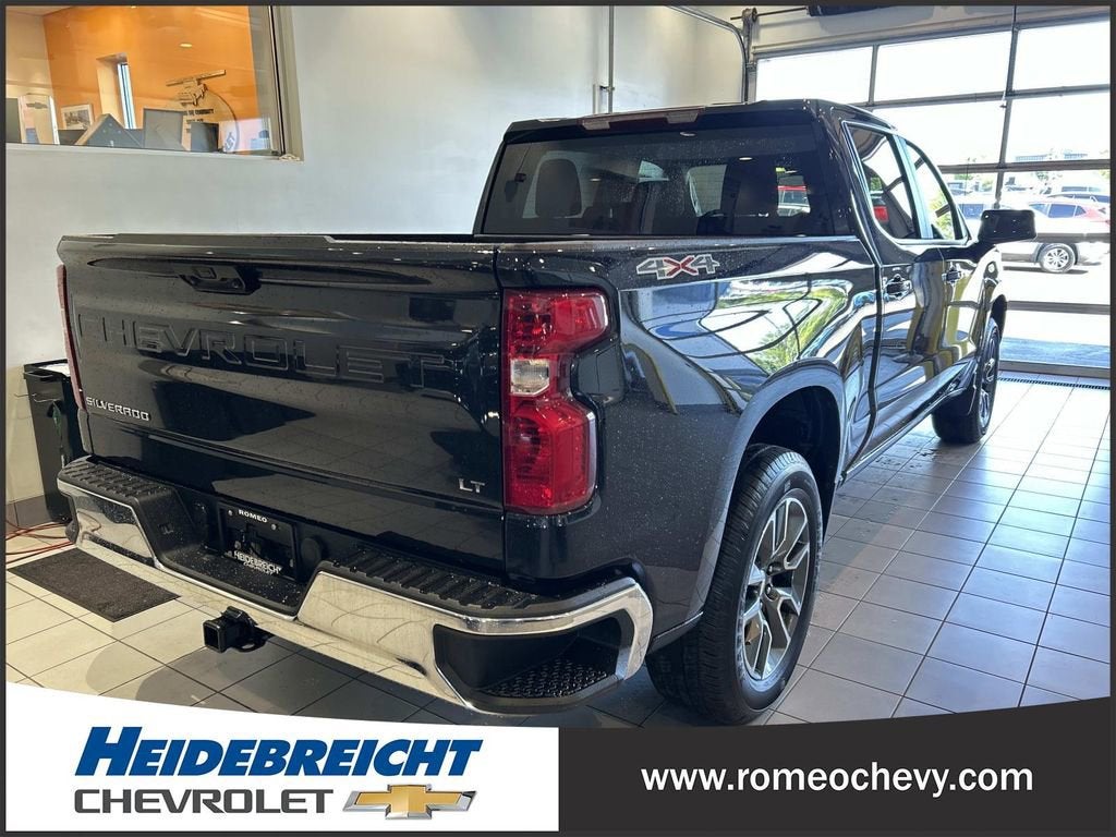 2024 Chevrolet Silverado 1500 LT (2FL)