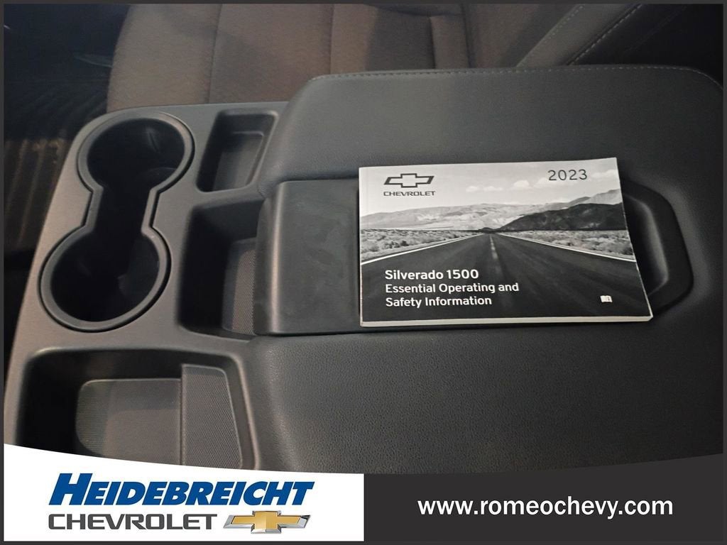 2023 Chevrolet Silverado 1500 LT (2FL)