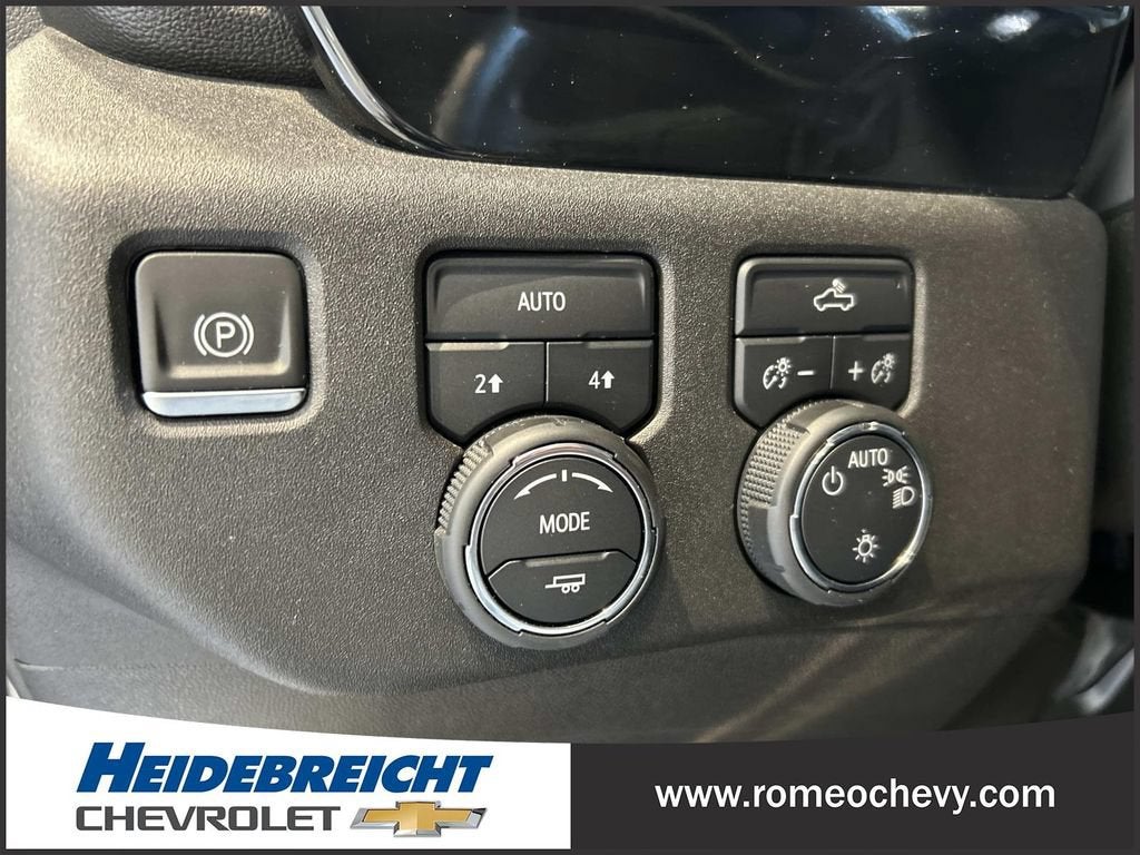 2024 Chevrolet Silverado 1500 LT (2FL)