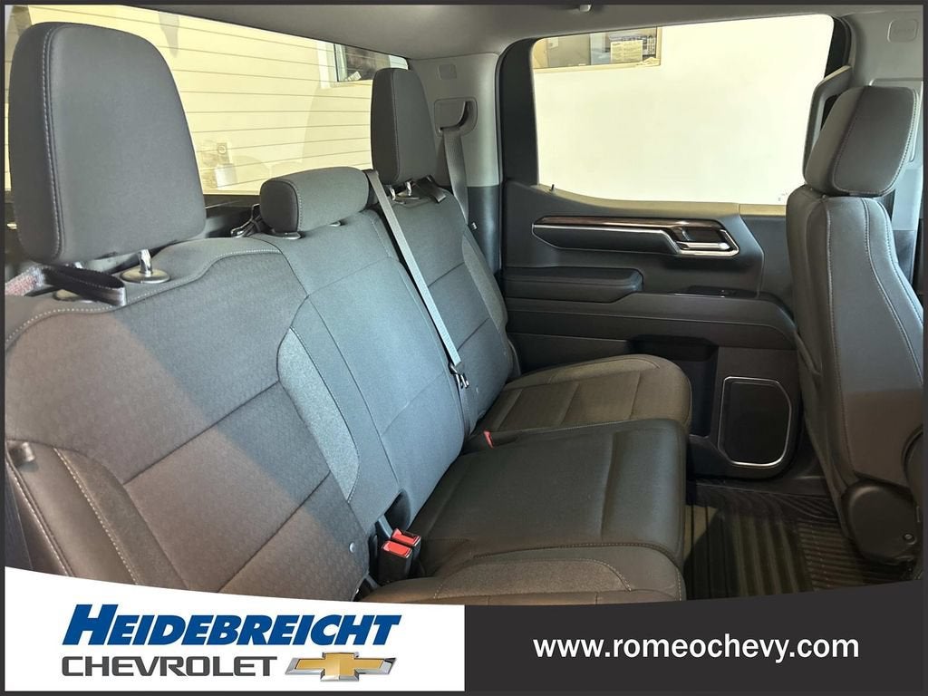 2024 Chevrolet Silverado 1500 LT (2FL)