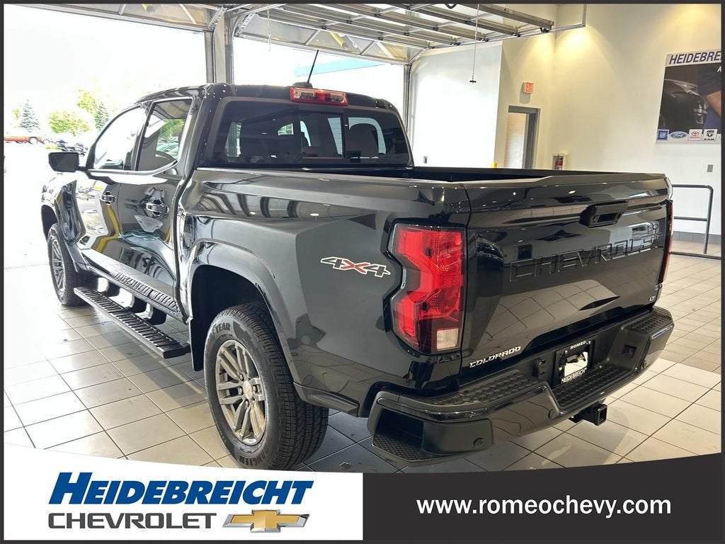 2024 Chevrolet Colorado LT
