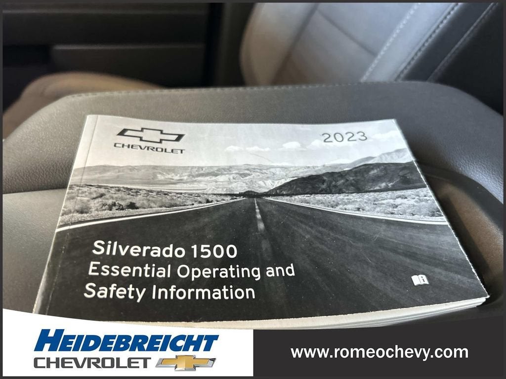 2023 Chevrolet Silverado 1500 LT (2FL)