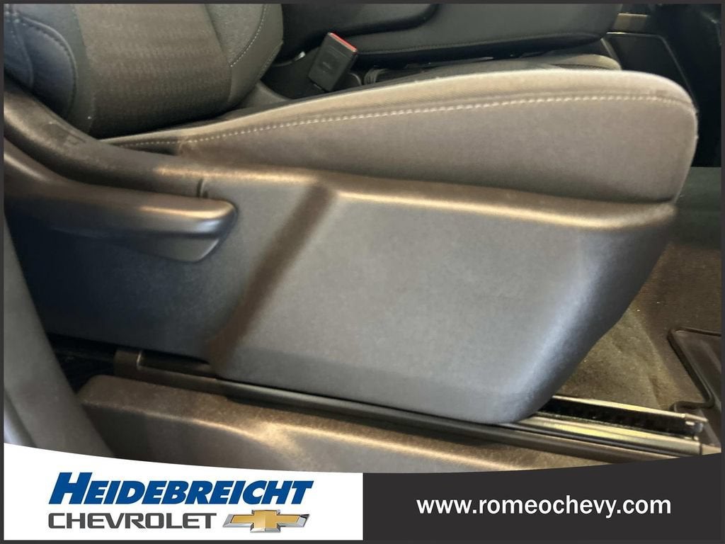 2023 Chevrolet Silverado 1500 LT (2FL)