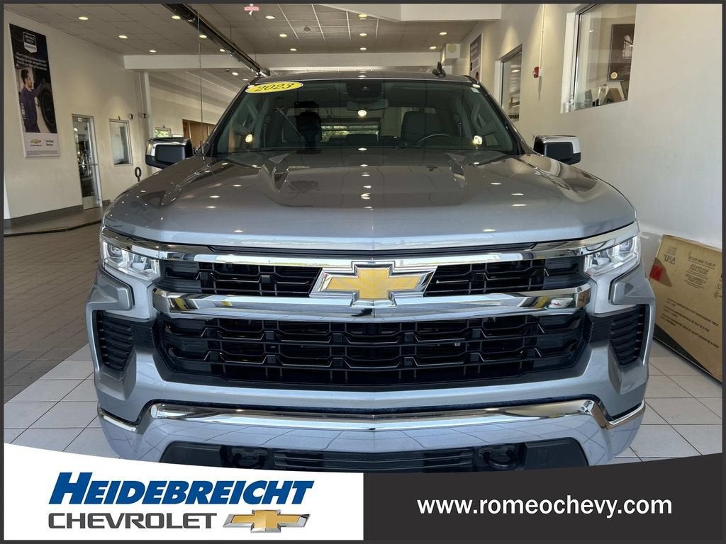 2023 Chevrolet Silverado 1500 LT (2FL)