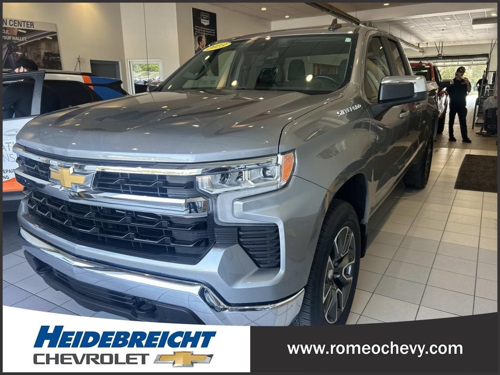 2023 Chevrolet Silverado 1500 LT (2FL)