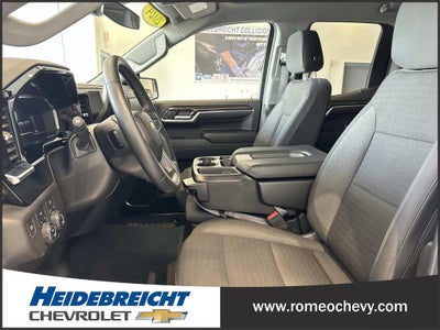 2024 Chevrolet Silverado 1500 LT (2FL)