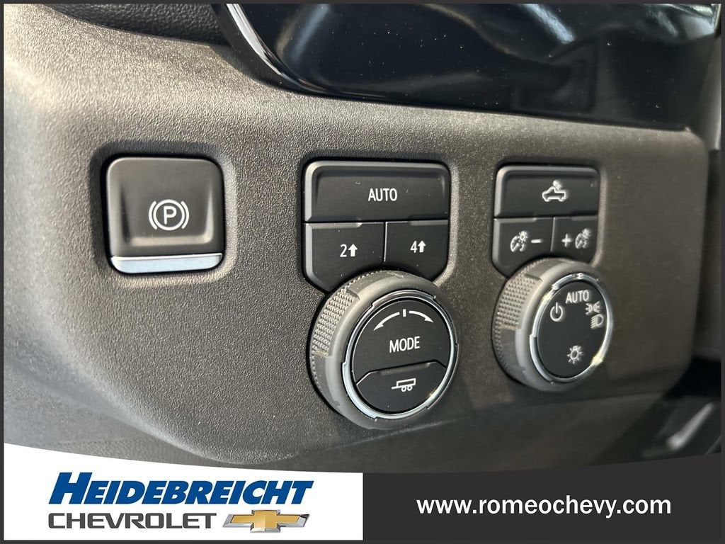 2024 Chevrolet Silverado 1500 LT (2FL)