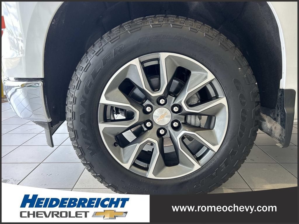 2024 Chevrolet Silverado 1500 LT (2FL)