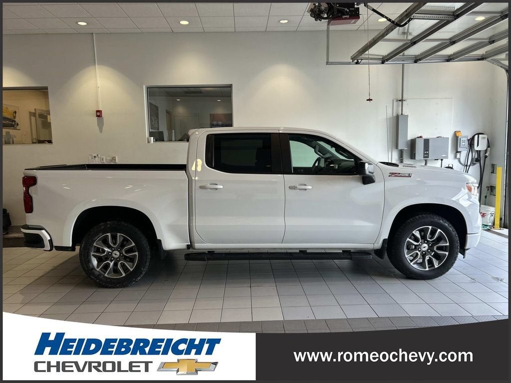 2023 Chevrolet Silverado 1500 RST