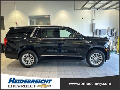2023 GMC Yukon SLT