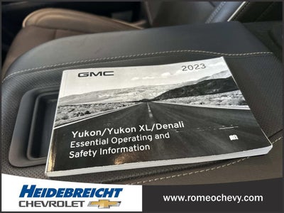 2023 GMC Yukon SLT