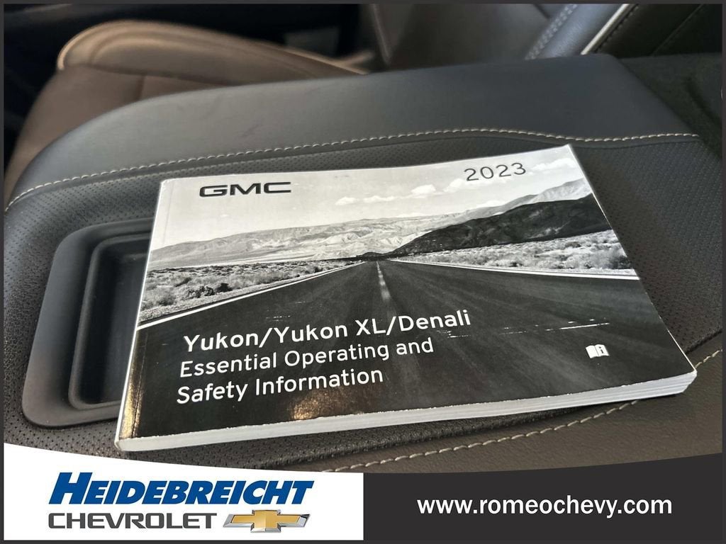 2023 GMC Yukon SLT