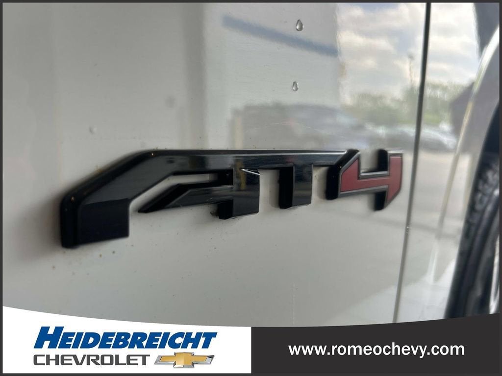 2024 GMC Yukon AT4