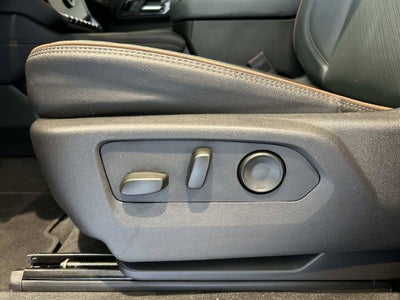2025 GMC Yukon AT4