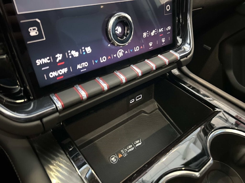 2025 GMC Yukon AT4