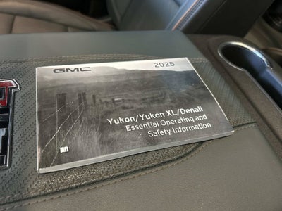 2025 GMC Yukon AT4