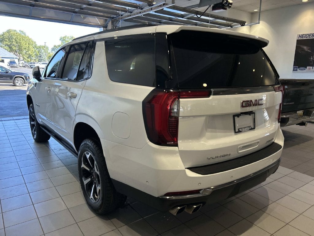 2025 GMC Yukon AT4